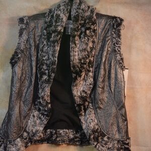 Joseph Ribkoff Vest Faux Fur Trim SZ 8 NWT